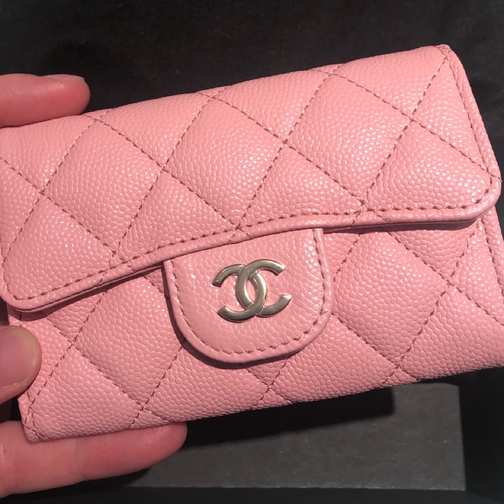 CHANEL Caviar Quilted Classic Card Holder  NIB